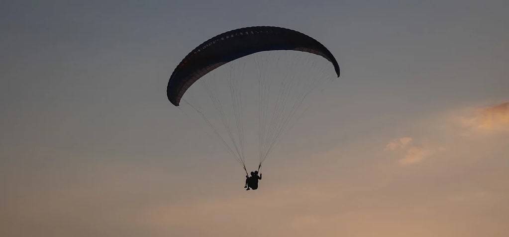 Découvrez le saut en parachute dans la région de Saumur